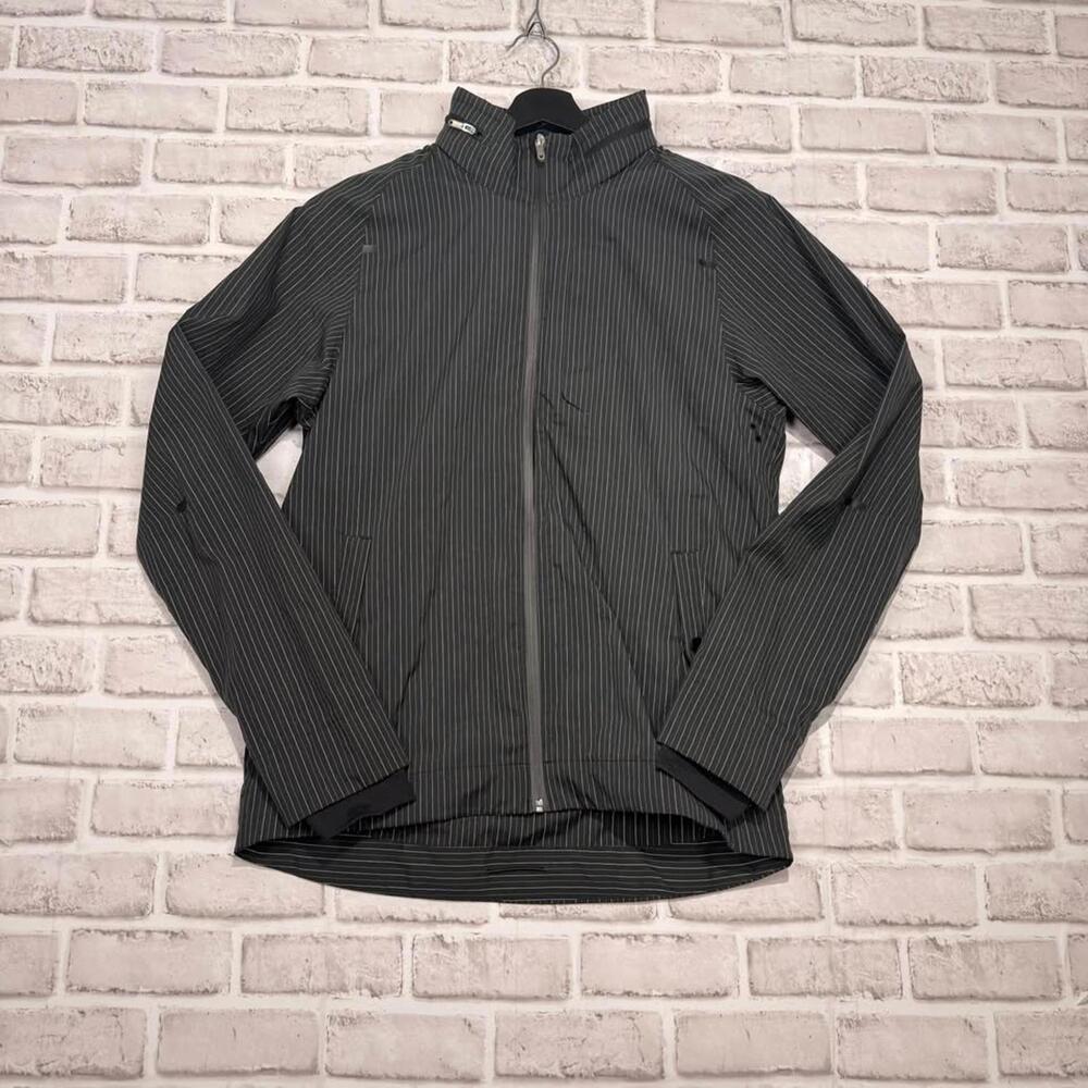 Lululemon Sprint Jacket II *Reflective Chalk Stripe Reflective Black Men's M